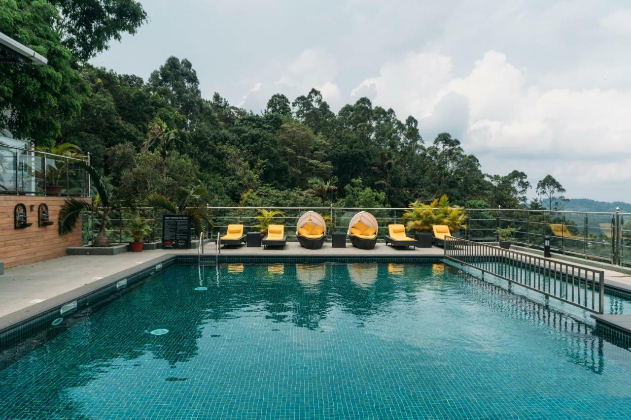 The Panoramic Getaway Hotel Munnar Exterior photo